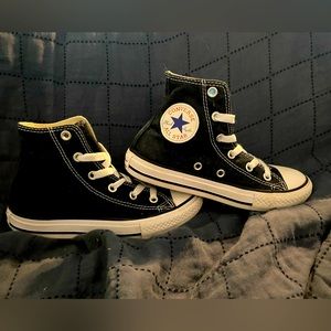 Black High Top Chuck Taylor Converse 13y